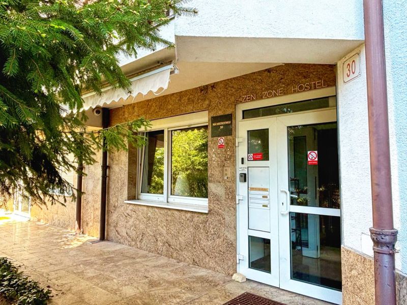 Sale Hotels and pensions, Hotels and pensions, Na Hrebienku, Bratislav